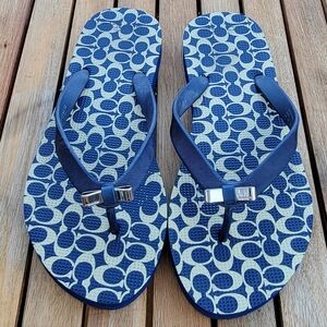 Coach Amel blue and beige signature flip flops size 38 European  (7-8)